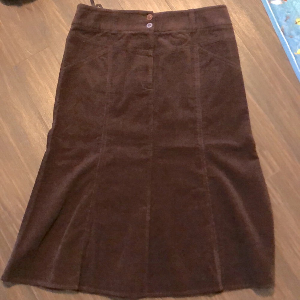 Brown skirt